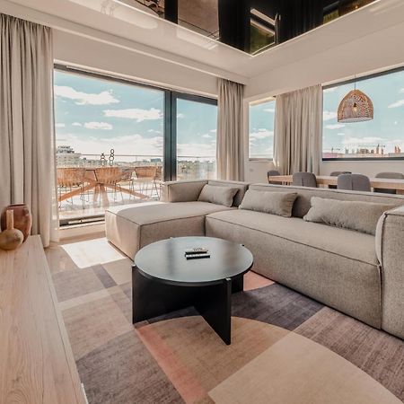 Apartament Zoomers Cazare Mamaia Nord - ナボダリ エクステリア 写真