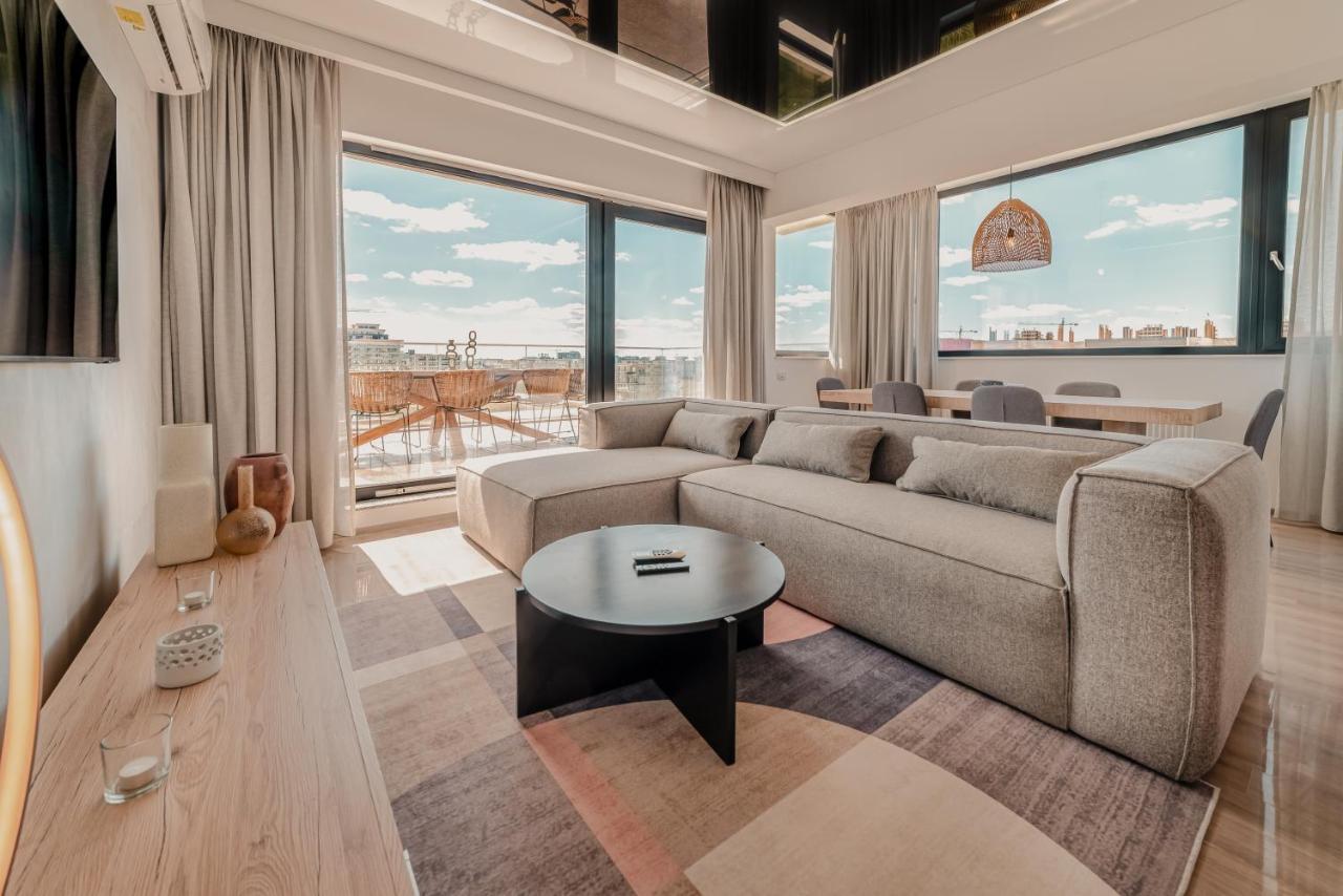 Apartament Zoomers Cazare Mamaia Nord - ナボダリ エクステリア 写真