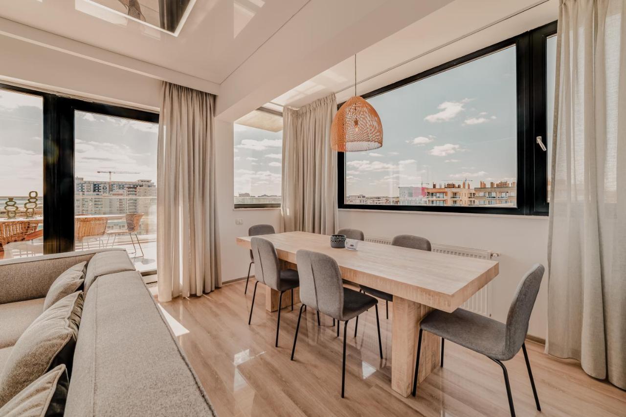 Apartament Zoomers Cazare Mamaia Nord - ナボダリ エクステリア 写真