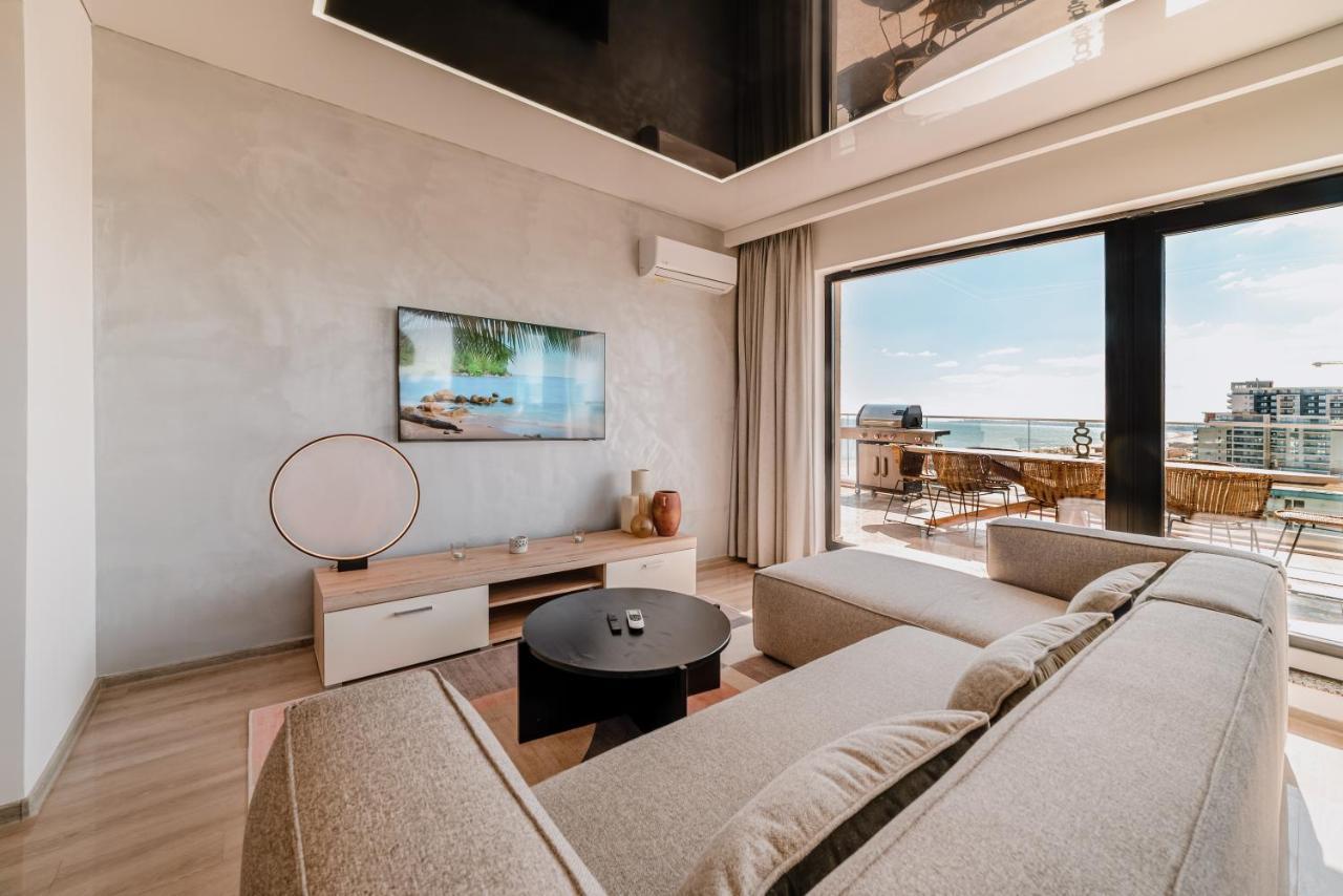 Apartament Zoomers Cazare Mamaia Nord - ナボダリ エクステリア 写真