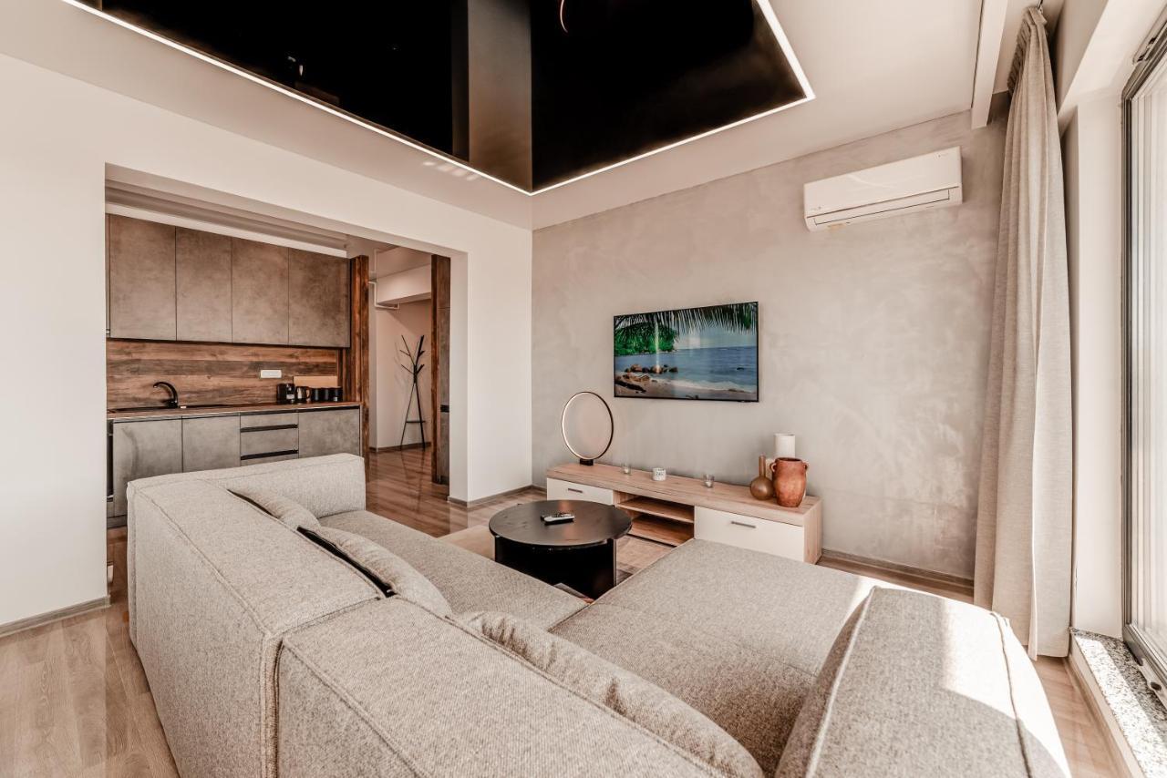 Apartament Zoomers Cazare Mamaia Nord - ナボダリ エクステリア 写真