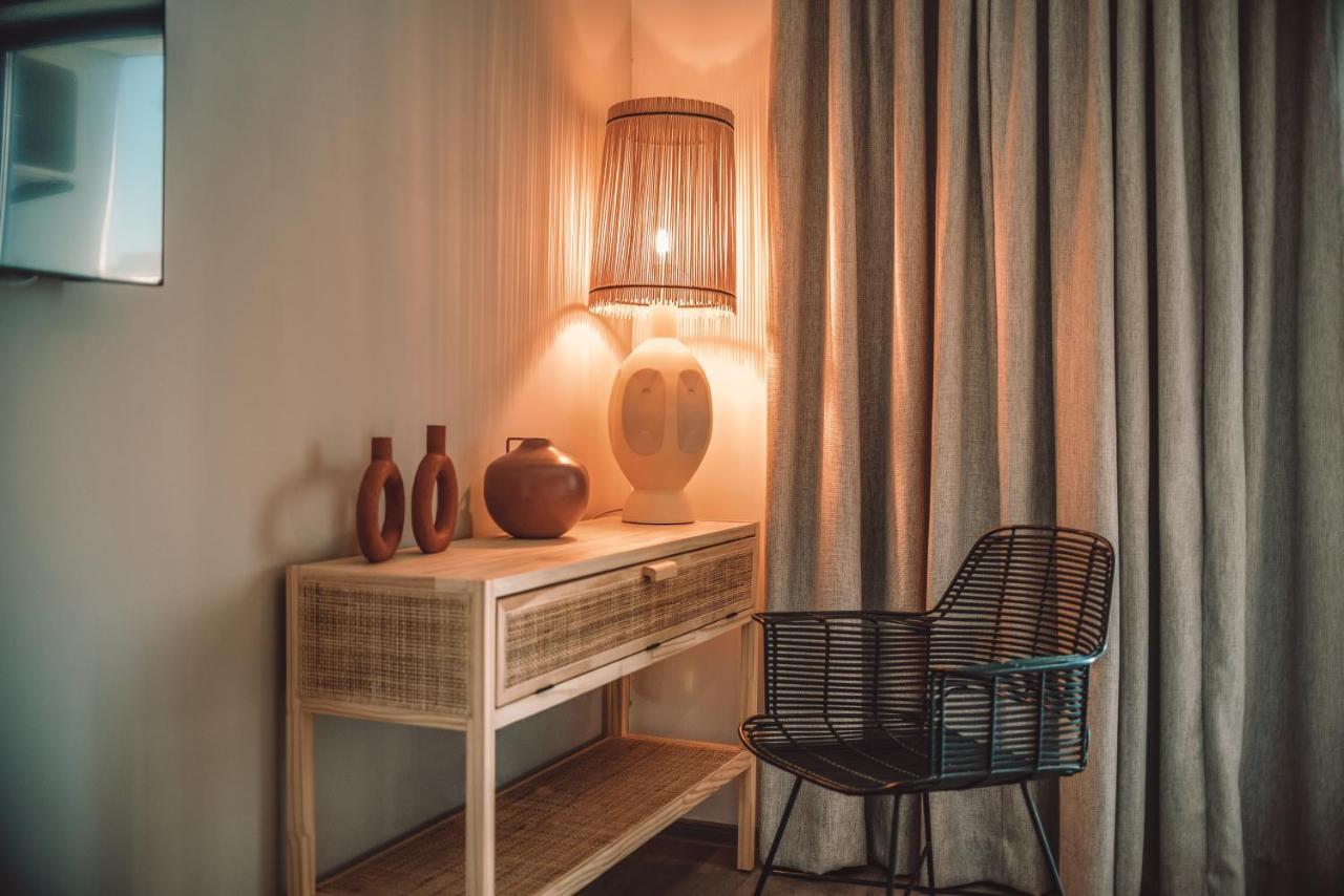 Apartament Zoomers Cazare Mamaia Nord - ナボダリ エクステリア 写真